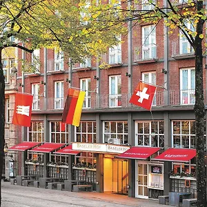 **** Otel Baseler Hof Almanya